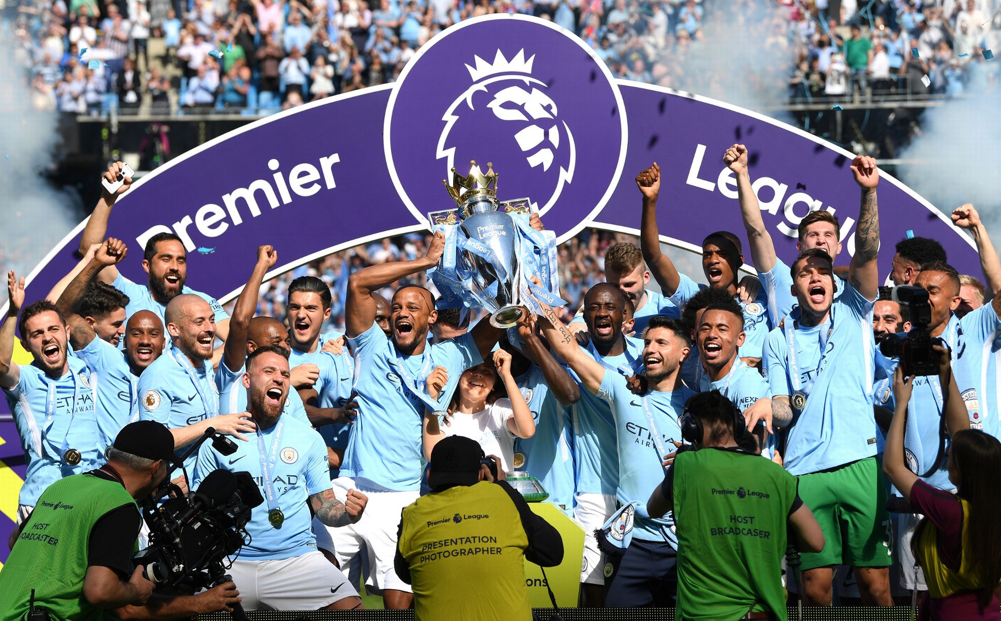 RedeTV! transmite jogos da Premier League e do Campeonato Italiano